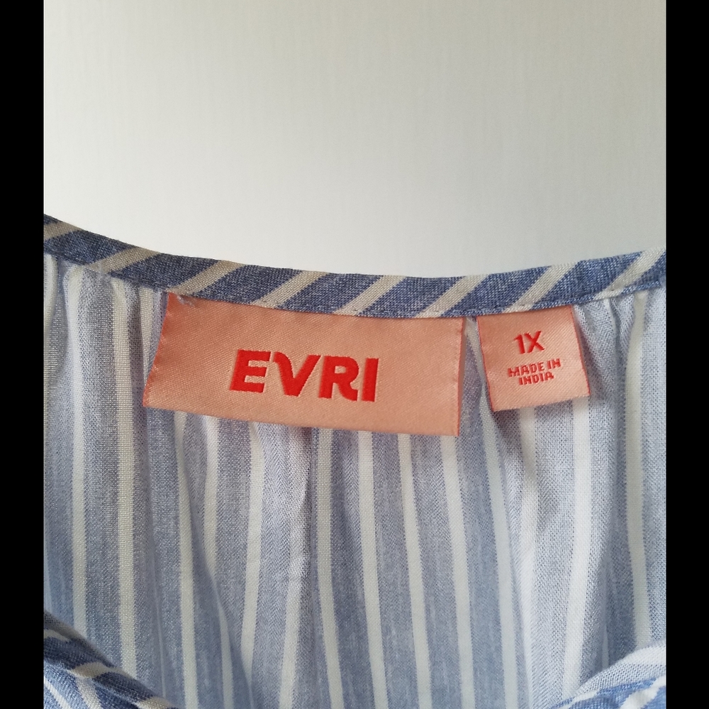 Striped Ruffle Top - Picture 4 of 4